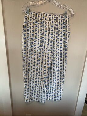 Auden White Maxi Skirt with Blue Floral Print